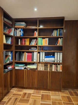 Librería de madera