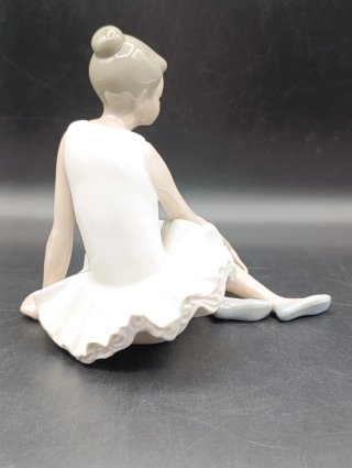 Figura bailarina porcelana Nao de Lladro