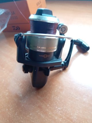 Carrete Shimano JHX2000F