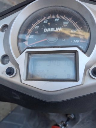 Ciclomotor Daelim S1