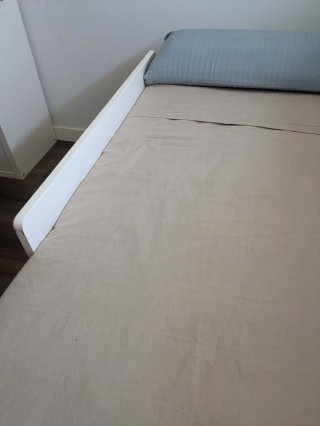 Barandilla de cama infantil blanca