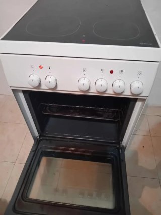 Cocina Vitrocerámica y Horno Balay
