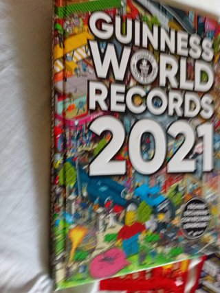 Guinness World Records 2021 y regalo cromos españa