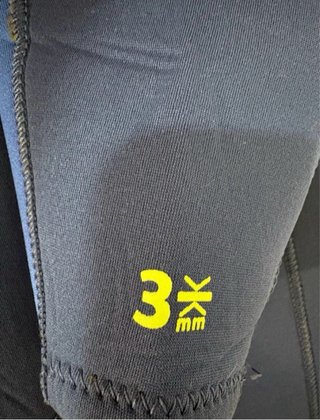 Traje neopreno 3mm con capucha