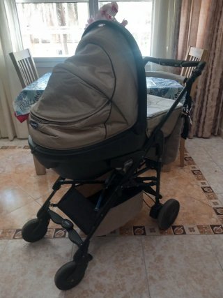 Carro Bebé Chicco  (urge venta)
