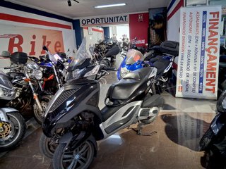 Piaggio MP3 300 Yourban