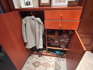 Armario recibidor madera hecho a medida