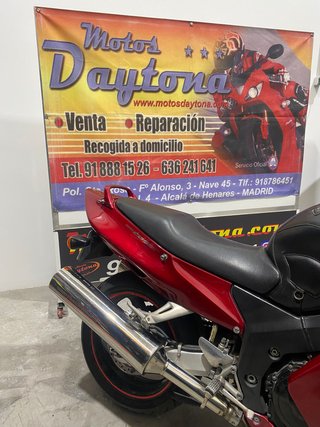 Honda CBR 1100 XX Roja