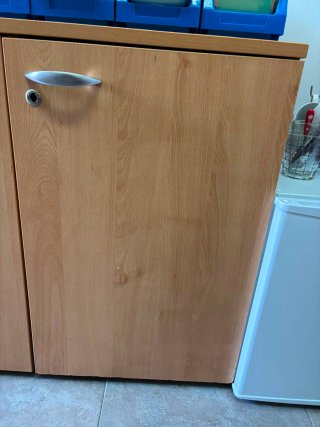 Mueble de oficina madera y metal