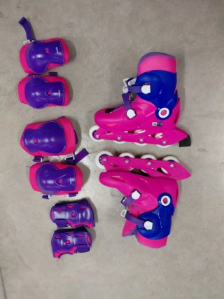 Patines en línea ajustables rosas y azules