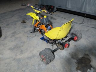 Triciclo a motor  4 tiempos de quad 125