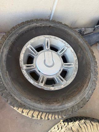 Llantas Hummer H2 (4 unidades)