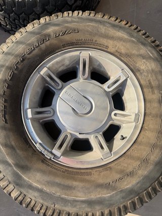 Llantas Hummer H2 (4 unidades)