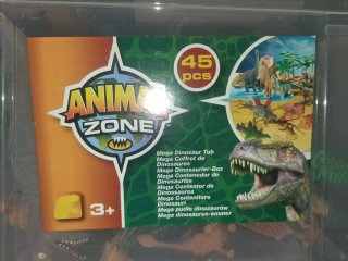 Conjunto de dinosaurios de juguete
