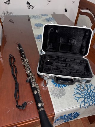 Clarinete Jupiter en buen estado
