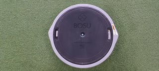 Bosu® Pro Balance Trainer