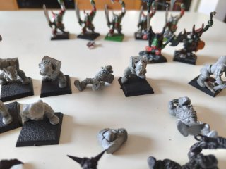 Warhammer Orcos Negros Miniaturas