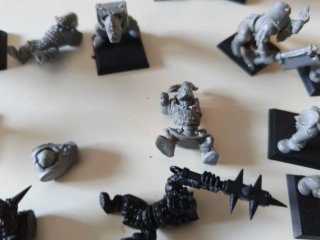 Warhammer Orcos Negros Miniaturas