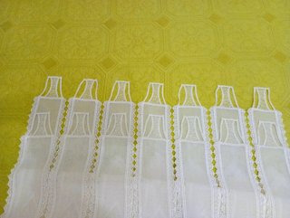Cortinas cocina 2 x 10 euros 93 largas X 54 anchas
