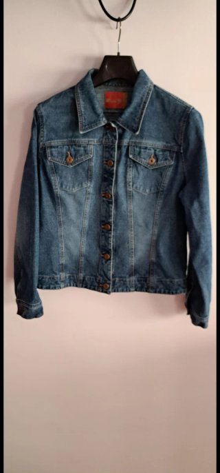 Chaqueta Stradivarius vaquera