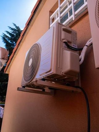 SE HACEN INSTALACIONES DE AIRE ACONDICIONADO