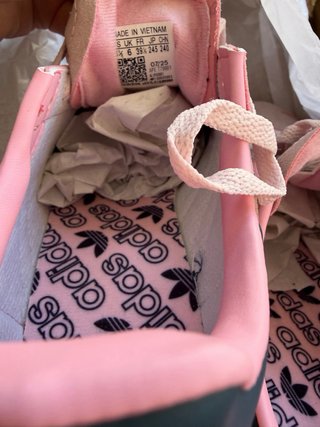 Zapatillas Adidas Spezial Rosa y Azulado
