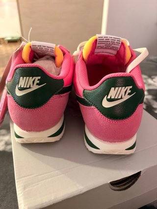 Nike Cortez Rosa y Verde