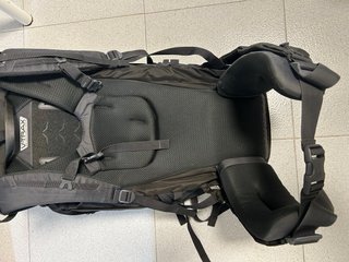 Mochila Lowe Alpine DIRAN 55:65 Negra