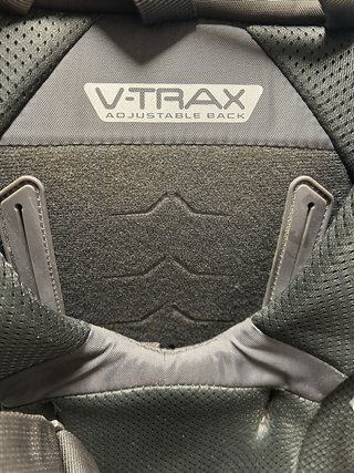 Mochila Lowe Alpine DIRAN 55:65 Negra