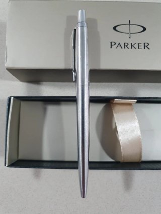 Bolígrafo Parker Plata Caja Original