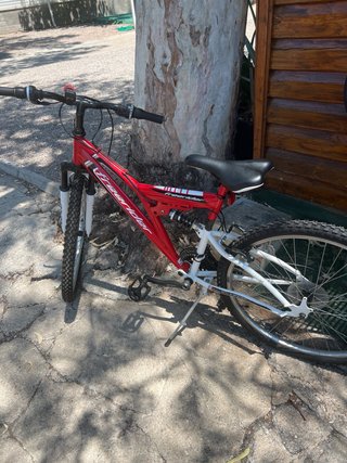 Bicicleta completamente nueva, a precio económico,
