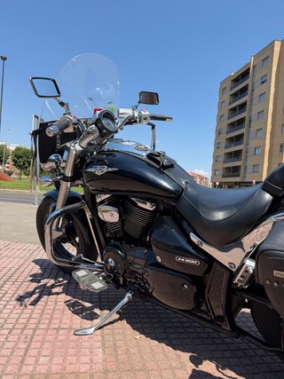 Suzuki Intruder 800