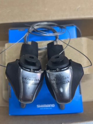 Manetas Shimano Ultegra 10x2V