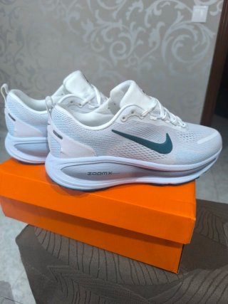 Nike Vomero 18 - Running Blancas/Verde azulado