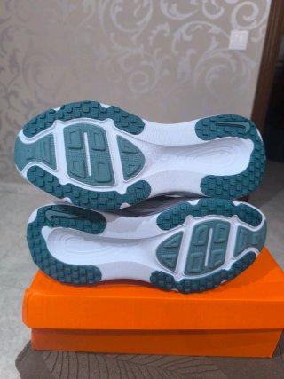 Nike Vomero 18 - Running Blancas/Verde azulado