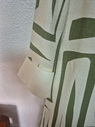 Vestido Dina & Dess estampado cuello camisero