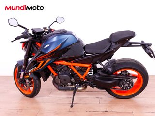 KTM 1290 SUPER DUKE R EVO