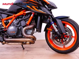 KTM 1290 SUPER DUKE R EVO