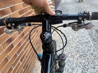 Specialized Stumpjumper Carbon FACT 9m