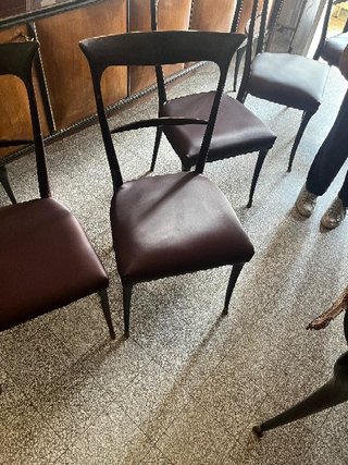 Sedie vintage in legno e pelle