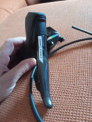 Manetas y Pinzas Sram Force D2 AXS