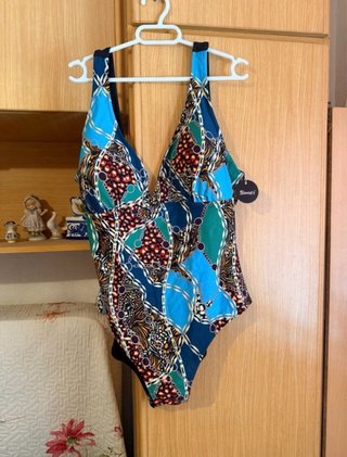 2 BAÑADORES TALLA 50 NUEVOS