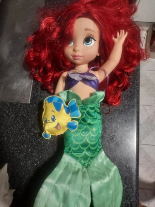 Muñeca Ariel Sirenita con Flounder