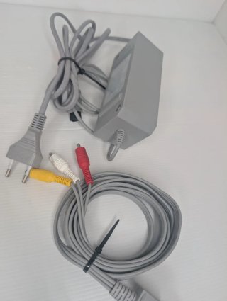 Nintendo Wii RVL-001 Bianca + Cavi