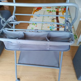 Soporte bañera plegable Twistshake