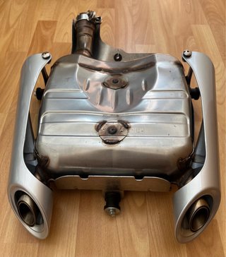 Escape Suzuki Gsr600 k6 Original