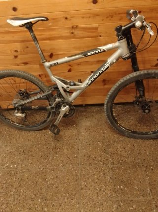 Bicicleta  Enduro Cannondale Jekyll 500