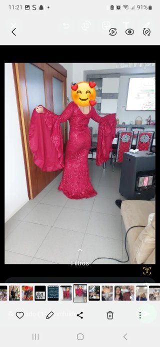 Vestido de fiesta morado con pedrería