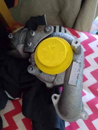Turbo compresor