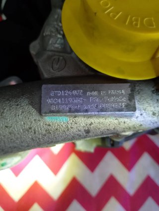 Turbo compresor
